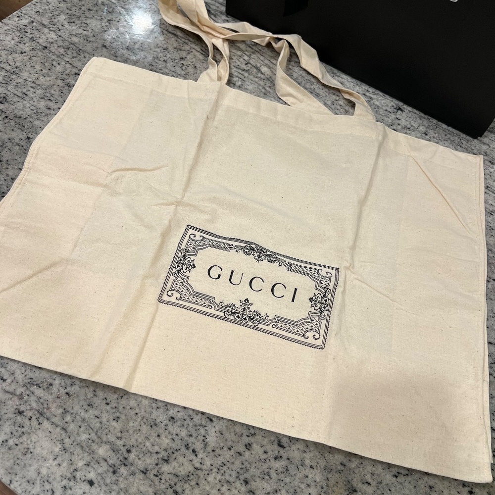 Gucci GG Supreme Canvas Monogram Belt Bag w/canvas tote bag - Picture 13 of 16